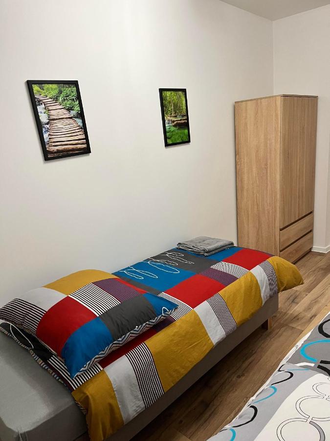 שצ'צ'ין Luksusowy Apartament Przy Dworcu מראה חיצוני תמונה