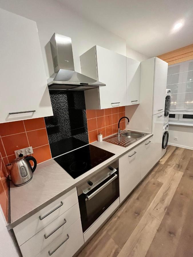 שצ'צ'ין Luksusowy Apartament Przy Dworcu מראה חיצוני תמונה