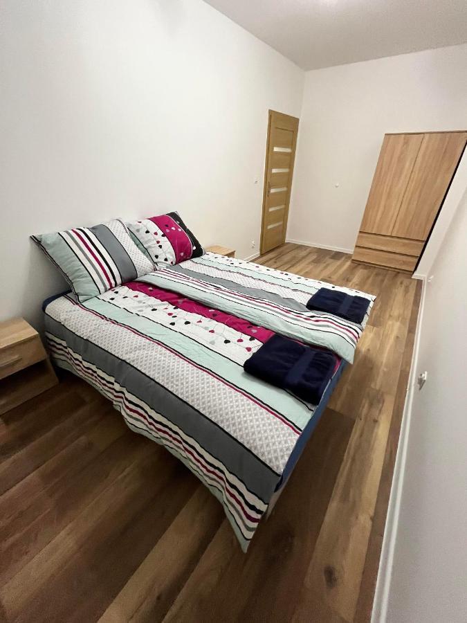שצ'צ'ין Luksusowy Apartament Przy Dworcu מראה חיצוני תמונה