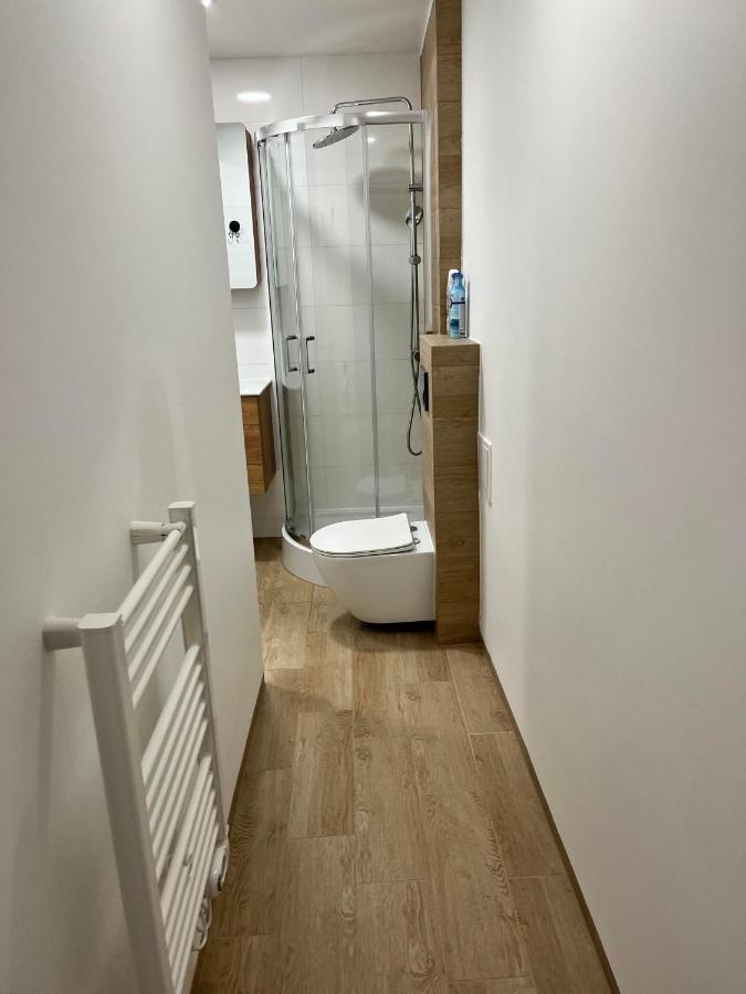 שצ'צ'ין Luksusowy Apartament Przy Dworcu מראה חיצוני תמונה